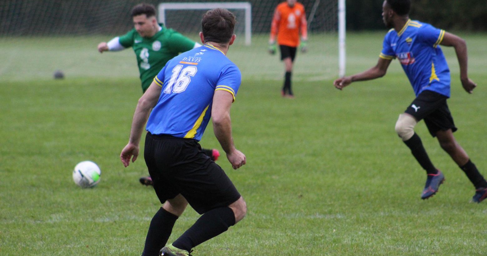 Sutton Bonington FC Reserves playing against  100 Percent FC